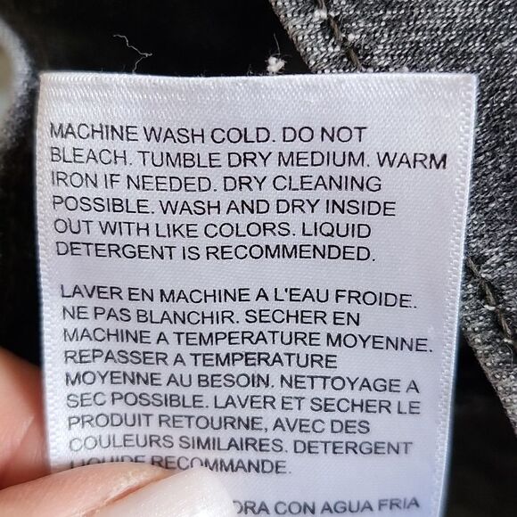 Levi's Wedgie Skinny, Button Fly, Black/Charcoal Wash, Frayed Hems, 25 - Picture 11 of 11